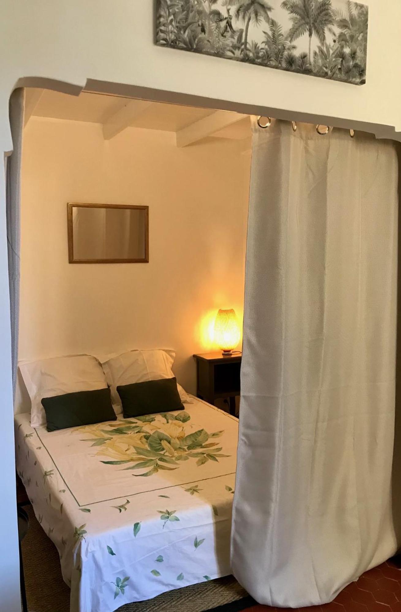 Appartement Petit Cocon à Villefranche-sur-Mer Extérieur photo